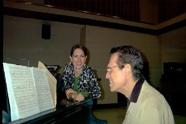 Keith and mezzo-soprano Martha Lindsey at a rehearsal for the NCSA tribute concert
